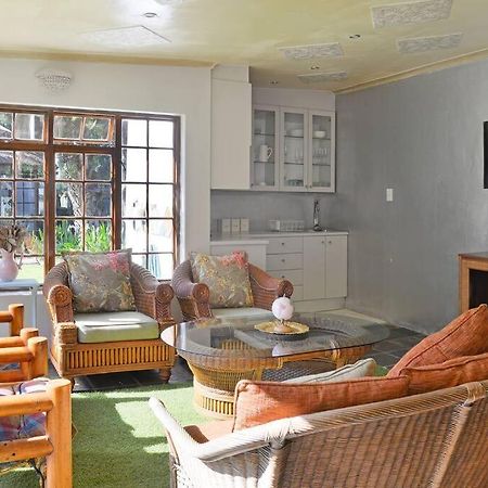Mawethu Peaceful Garden With Covered Pool And Braai Area Cape Town Exterior photo